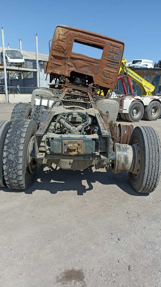 CREMALLERA DE DIRECCIóN Volvo FMX 2012  USADA  EN DESARME